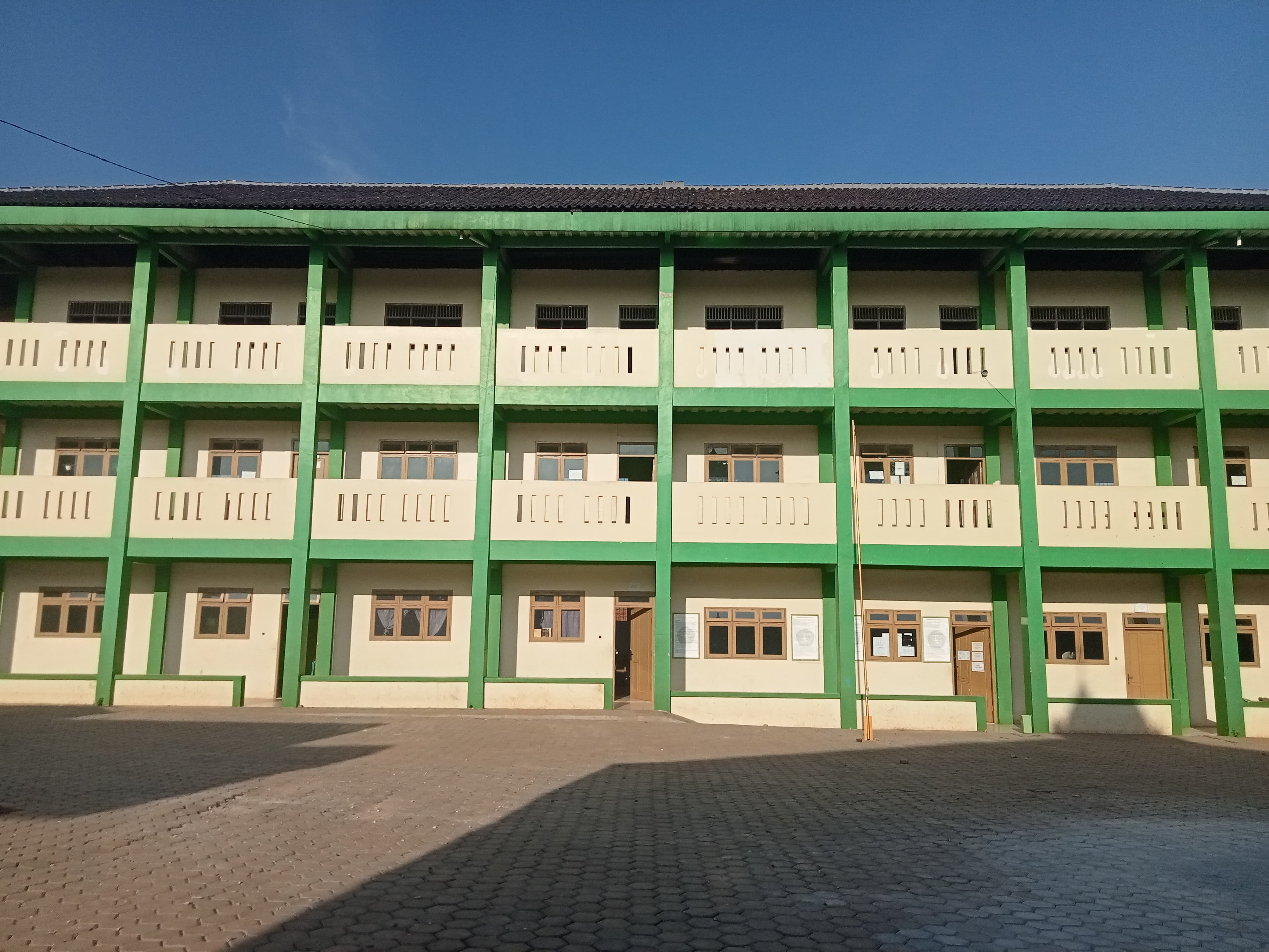 Gedung MA Nihayatul Amal Serang